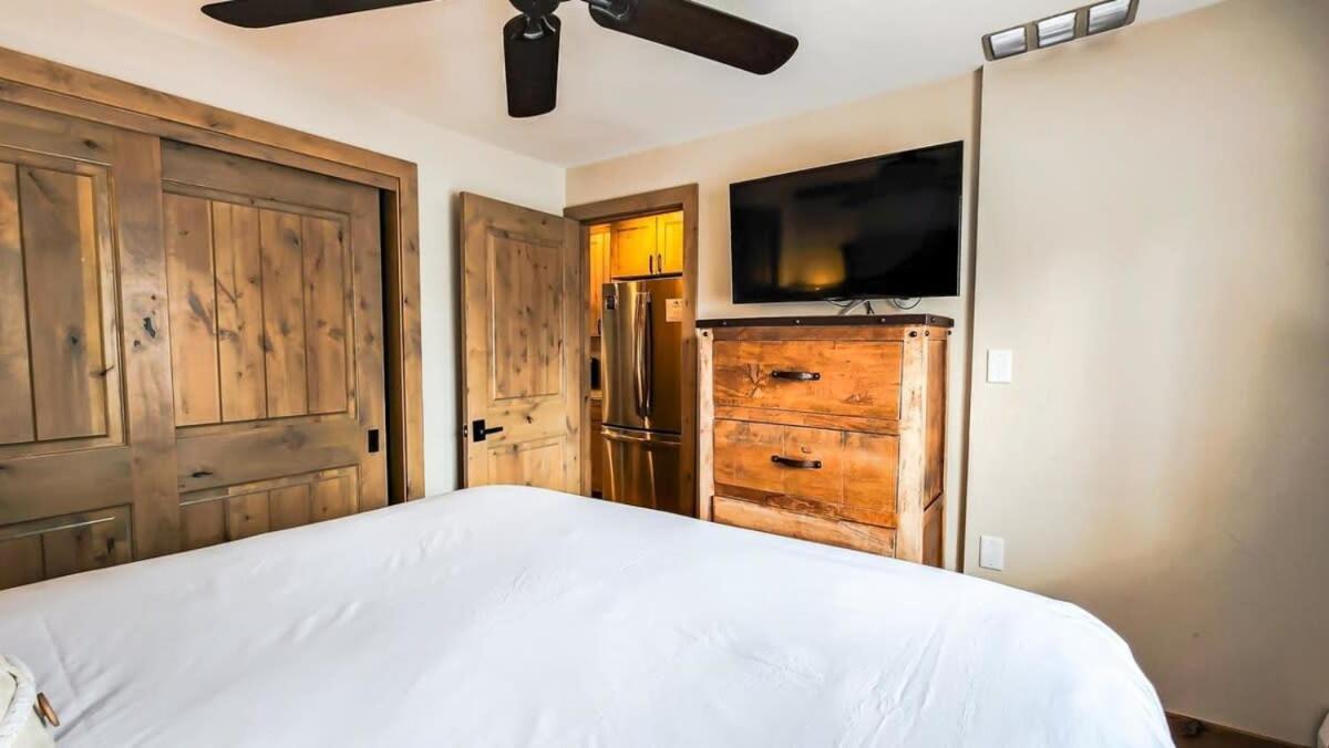 Cozy Val Disere Chalet Steps Into Town Breckenridge Exterior photo